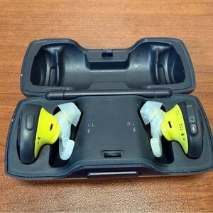 Bose Wireless Earbuds - Black and Yellow